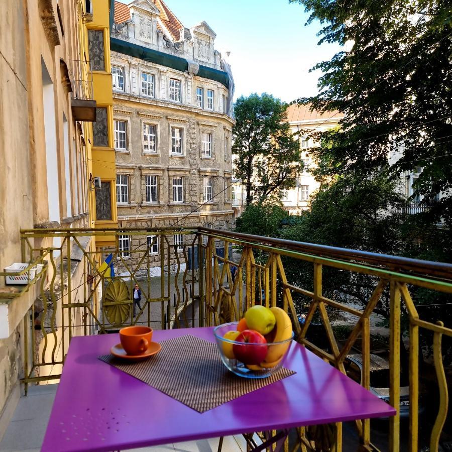 Cozy Apartment Lviv Exterior foto